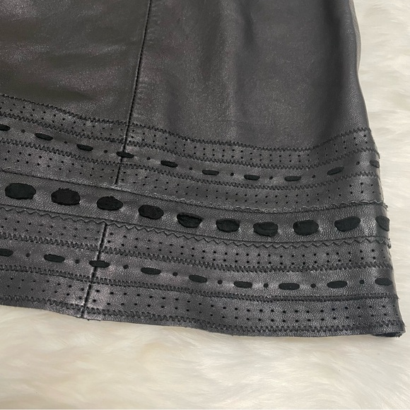 💙💖 Vintage Oscar de la Renta Black Leather Skirt - Picture 5 of 8